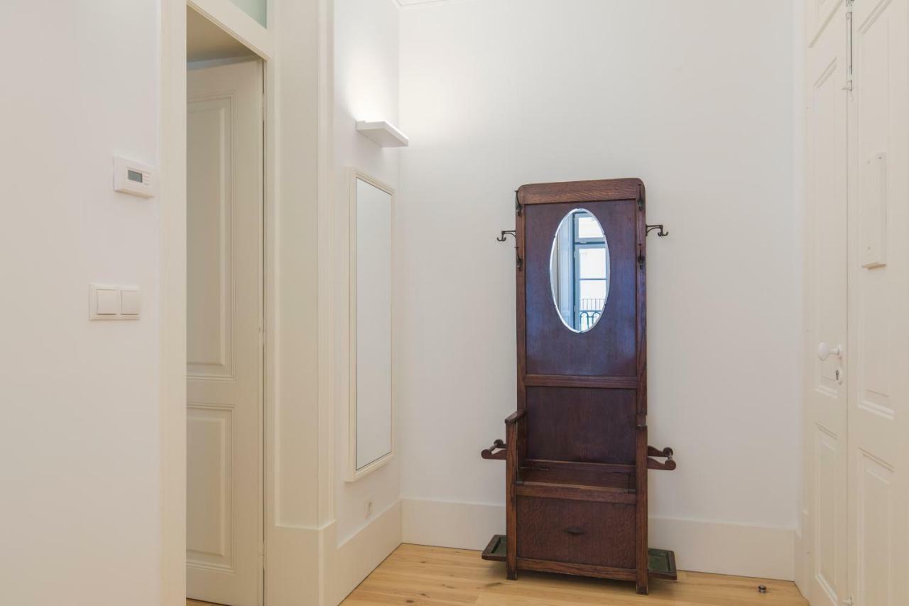 Charming 2 Bedroom Apartment In Baixa Chiado Lisboa 外观 照片